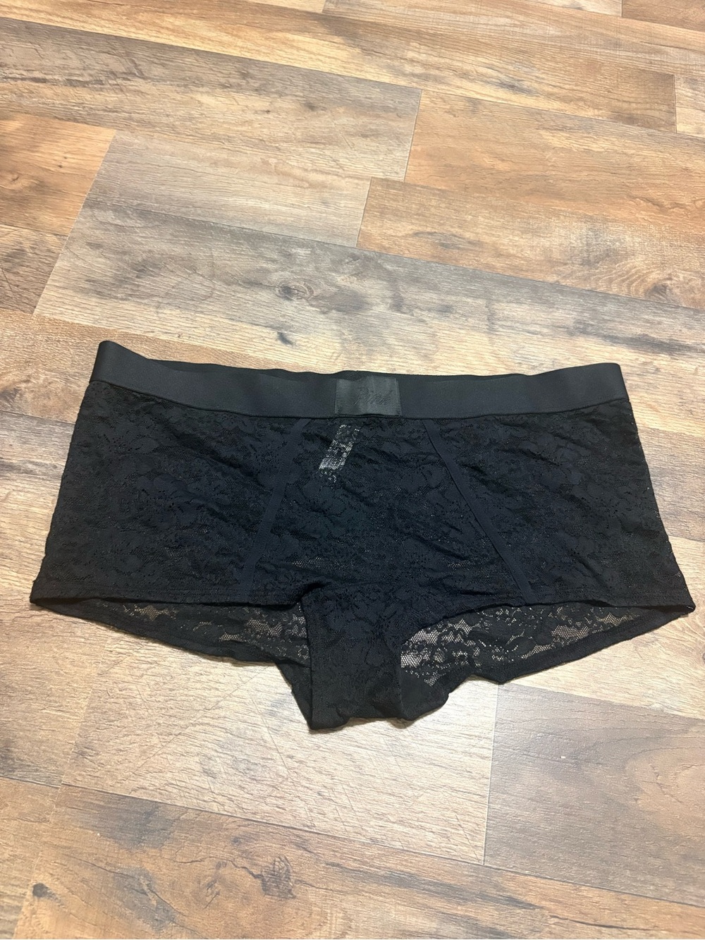 Victoria’s Secret PINK Black Lace Boyshort Panties Floral Lace Logo Waistband